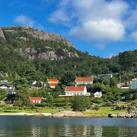 Holiday home Amazing In Lindesnes With Wifi Gare