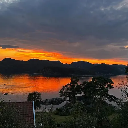 Amazing In Lindesnes With Wifi Holiday home